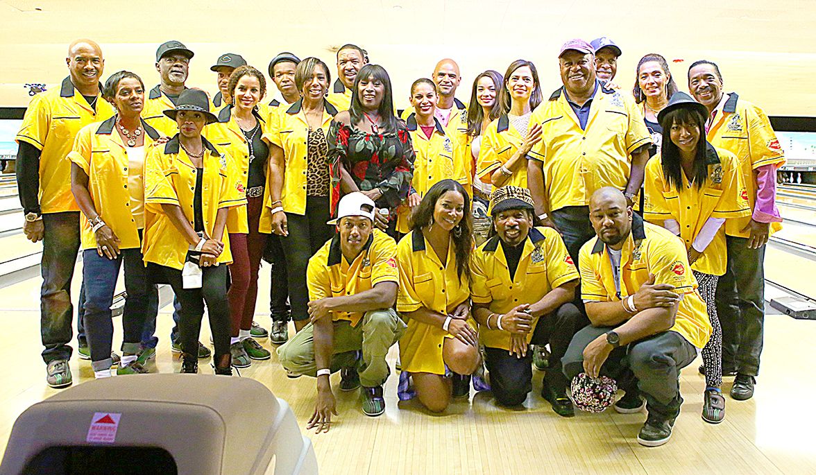 Celebrity team captains Celebrity team captains