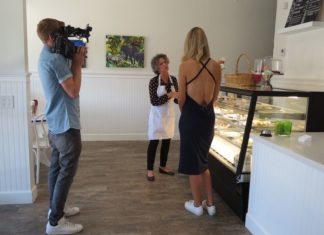 Jennifer Pennifer Bakes, Mini Cheesecake Bakery to be featured on CBS hit show, “Thi — Jennifer Pennifer Bakes