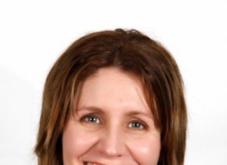 Life Organizer Julie Coraccio’s Facebook Mastermind To Get Organized & Stay Sane for the Holidays — Reawaken Your Brilliance