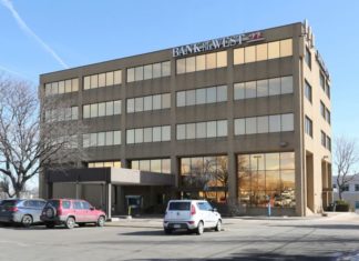 Transworld Business Advisors – Rocky Mountain Cements Presence With Lakewood Building Purchase — Transworld Business Advisors – Rocky Mountain