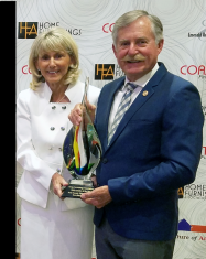 Rick and Pat Howard of Sklar Furnishings Named HFA 2018 “Retailer of the Year” — SKLAR Furnishings